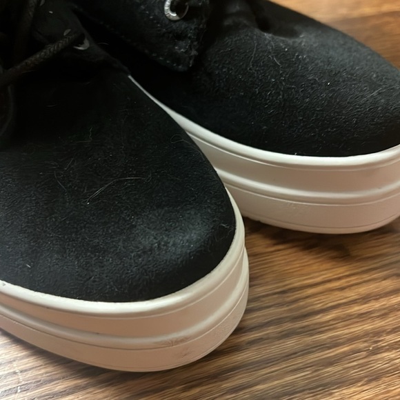 JSlides Torrie Water Resistant Platform Boot (Women) Size 8 - Picture 2 of 9